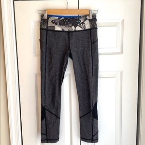 Lululemon workout leggings size 4